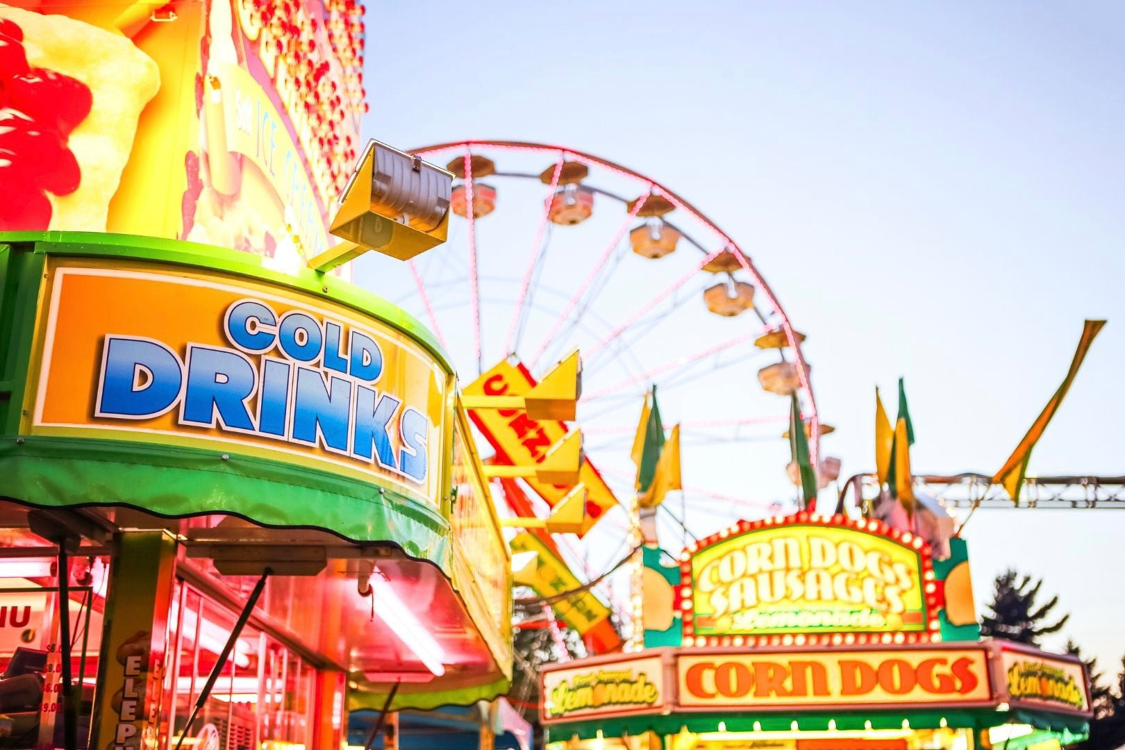 Amusement park rides