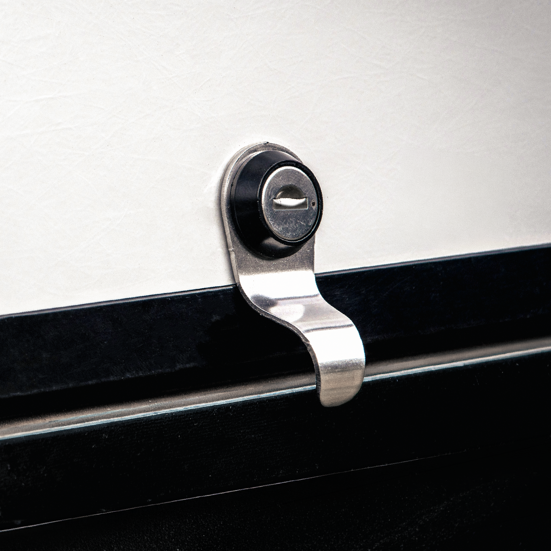 RVLock Key Latch