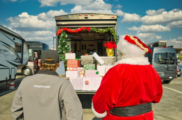 The Ultimate RV Christmas Gift Guide!