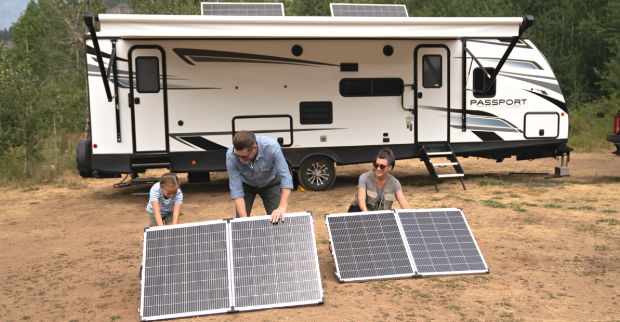 How to Go Off-the-Grid with Portable Solar Energy