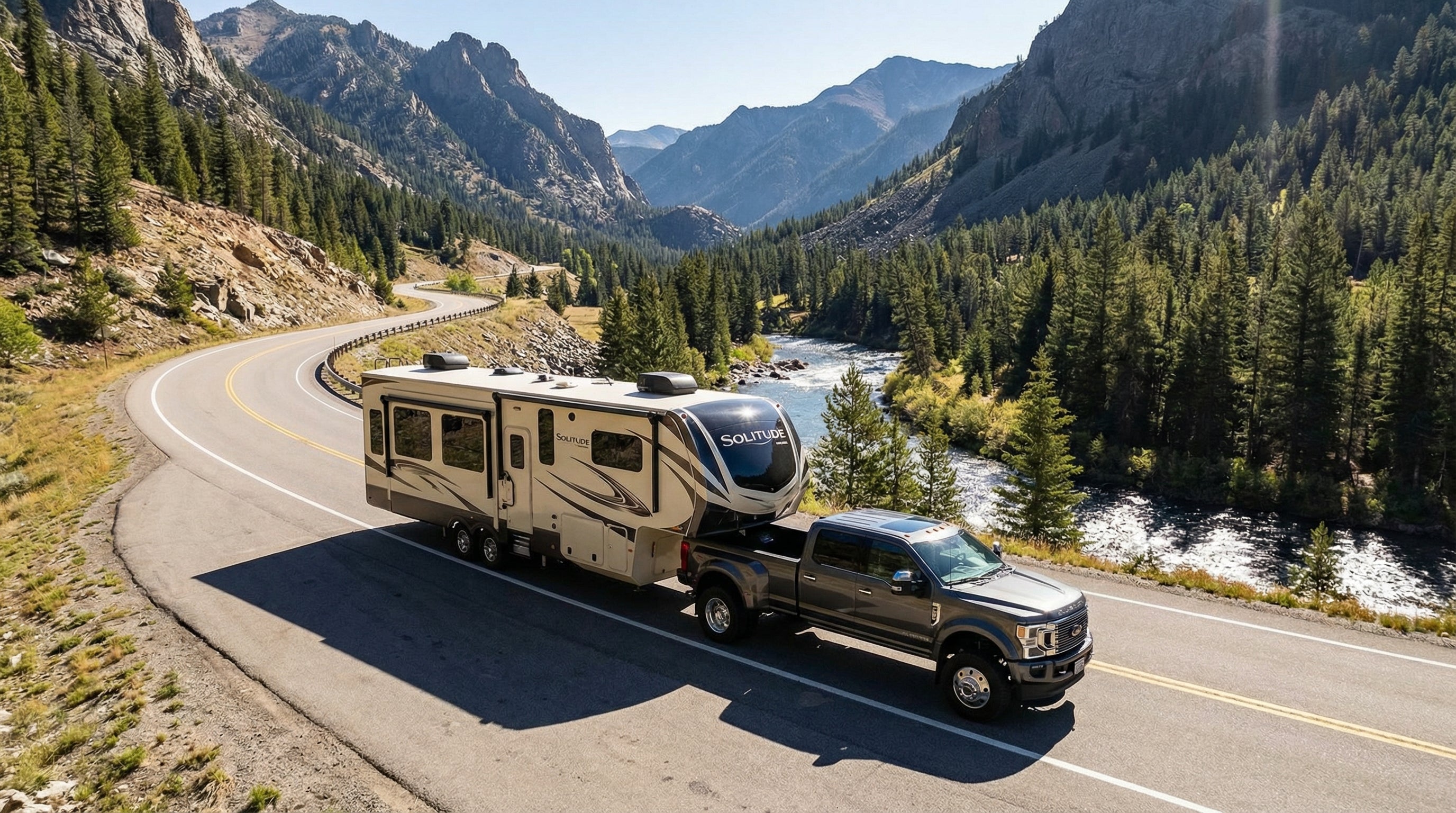 Fifth Wheels & Travel Trailers