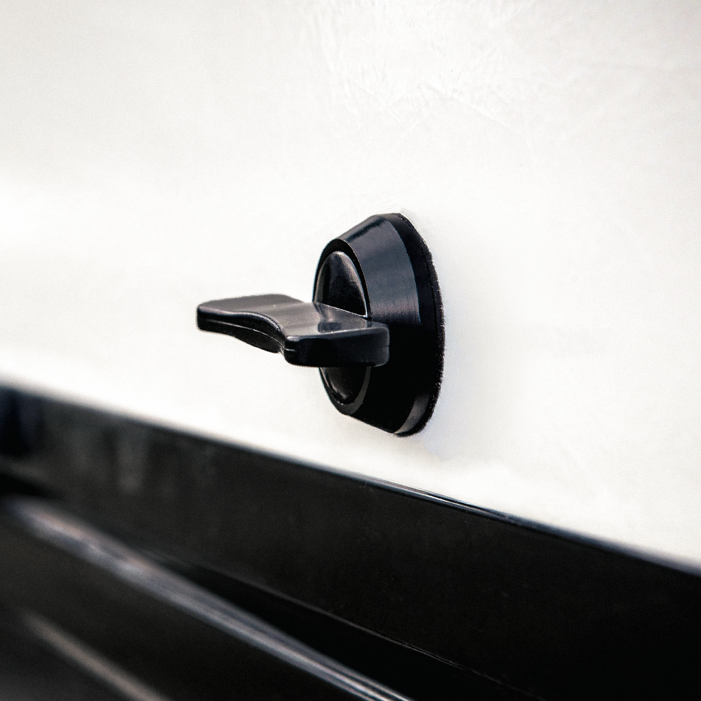 RVLock Thumb Latch